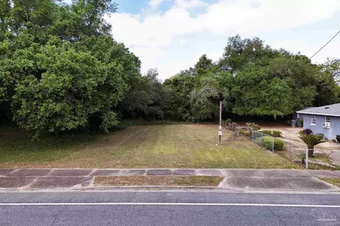 2907 N Dr Martin Luther King Jr Dr, Pensacola, FL 32503