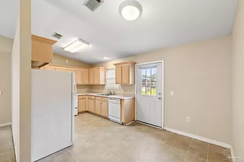 5264 Sewell Rd, Milton, FL 32570 photo 11