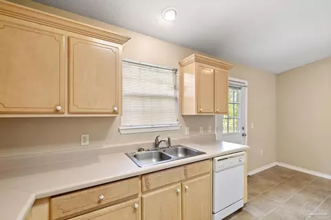 5264 Sewell Rd, Milton, FL 32570 photo 14