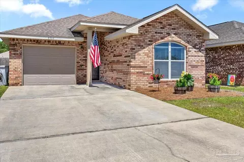 Exterior - 3966 Willow Glen Dr, Pace, FL 32571 photo 2 of 3