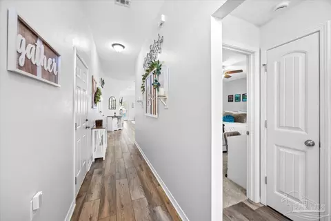 Entry Way - 3966 Willow Glen Dr, Pace, FL 32571 photo 2 of 2