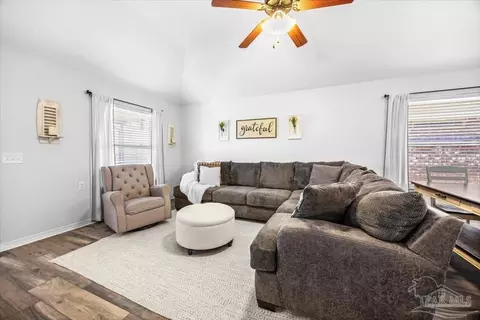 Living - 3966 Willow Glen Dr, Pace, FL 32571 photo 2 of 3