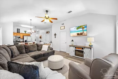 Living - 3966 Willow Glen Dr, Pace, FL 32571 photo 1 of 3