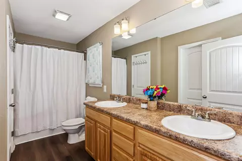 Bath - 5772 Pescara Dr, Pace, FL 32571 photo 1 of 1