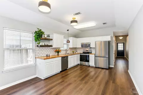 Kitchen - 5772 Pescara Dr, Pace, FL 32571 photo 2 of 4