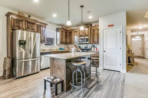 844 Oak Aly, Pensacola, FL 32506