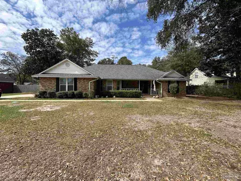 5073 Roland Rd, Pace, FL 32571