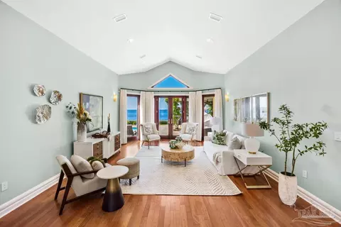 1047 San Sebastian Cir, Pensacola, FL 32506
