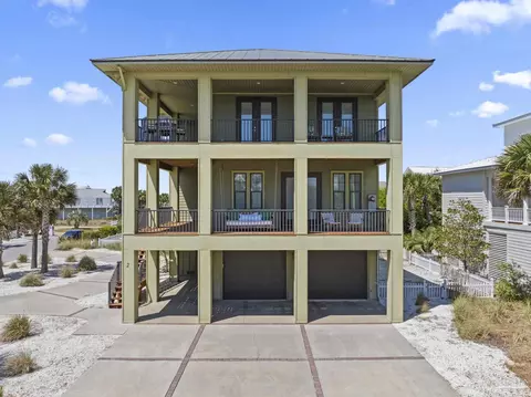 2 Ocean View Dr, Pensacola Beach, FL 32561