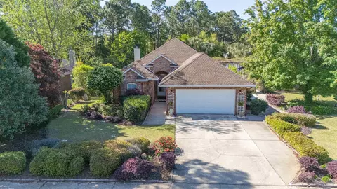 1637 Monet Dr, Gulf Breeze, FL 32563