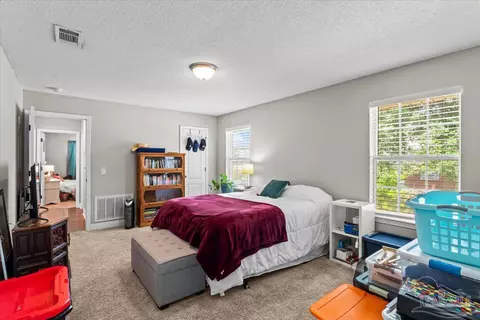 Bedroom - 2863 Wallace Lake Rd, Pace, FL 32571 photo 6 of 6