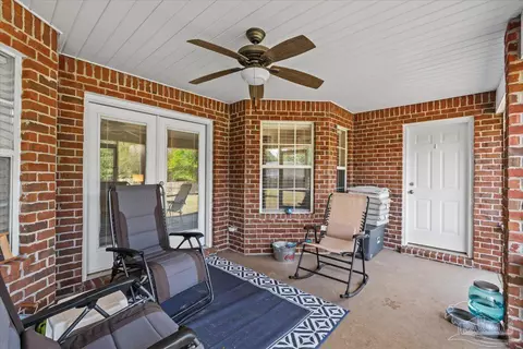 Exterior - 2863 Wallace Lake Rd, Pace, FL 32571 photo 5 of 12