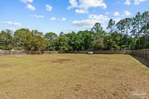 Exterior - 2863 Wallace Lake Rd, Pace, FL 32571 photo 9 of 12