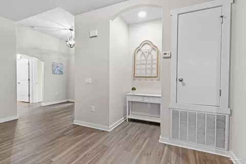 Entry Way - 5512 Chipper Ln, Pace, FL 32571 photo 2 of 2