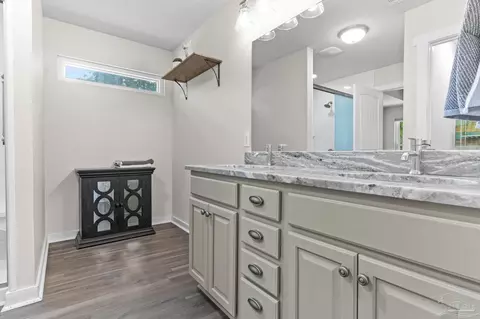 Bath - 5512 Chipper Ln, Pace, FL 32571 photo 1 of 5