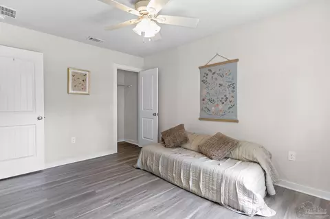 Bedroom - 5512 Chipper Ln, Pace, FL 32571 photo 6 of 8