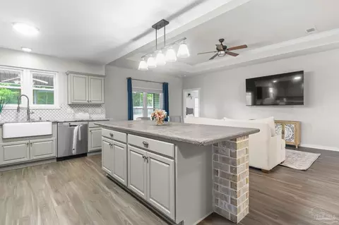 Kitchen - 5512 Chipper Ln, Pace, FL 32571 photo 2 of 4