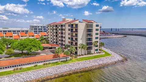 701 Port Royal Way #701, Pensacola, FL 32502