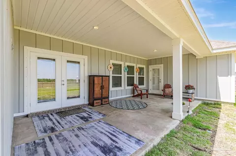 Exterior - 7604 Dewey Jernigan Rd, Pace, FL 32571 photo 7 of 18