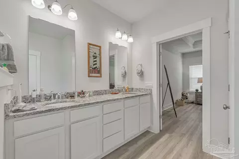 Bath - 7604 Dewey Jernigan Rd, Pace, FL 32571 photo 3 of 3