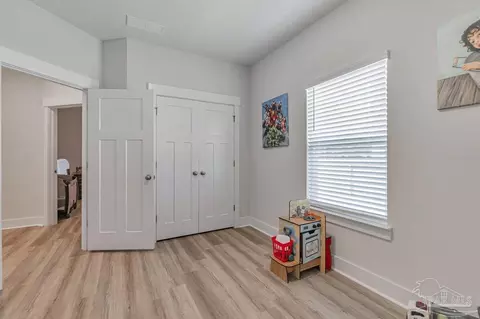 Bedroom - 7604 Dewey Jernigan Rd, Pace, FL 32571 photo 5 of 7
