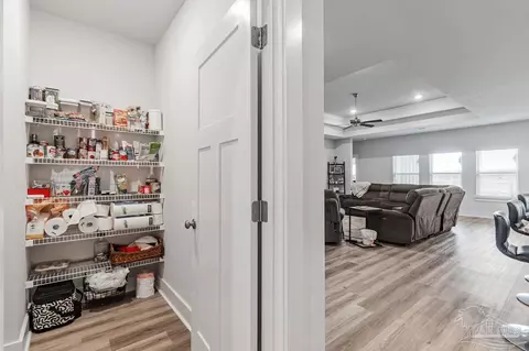 Entry Way - 7604 Dewey Jernigan Rd, Pace, FL 32571 photo 7 of 12