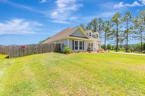 Exterior - 7604 Dewey Jernigan Rd, Pace, FL 32571 photo 3 of 18