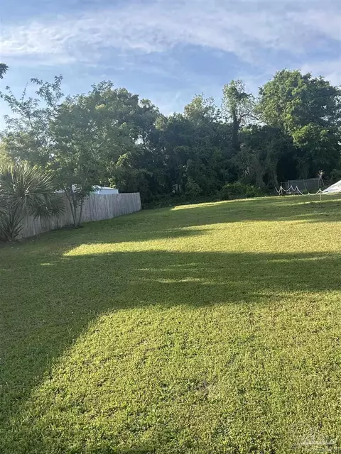 500 W Blk W Belmont, Pensacola, FL 32501