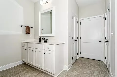 Entry Way - 75 4th St, Shalimar, FL 32579 photo 4 of 4