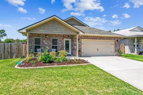 Exterior - 75 4th St, Shalimar, FL 32579 photo 2 of 6