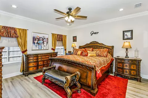 Bedroom - 75 4th St, Shalimar, FL 32579 photo 1 of 7