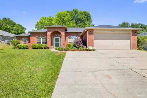 2142 Liberty Loop Rd, Cantonment, FL 32533