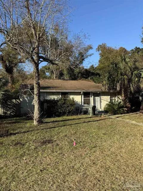 118 Alice St, Pensacola, FL 32505