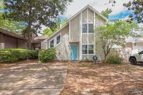 3123 Cedarwood Village Pl, Pensacola, FL 32514