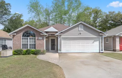 8250 Carriage Ln, Pensacola, FL 32514