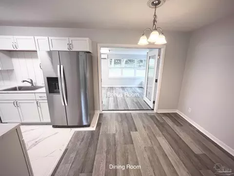 Dining - 5399 Locklin Ave, Milton, FL 32570 photo 1 of 1