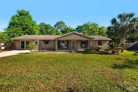 5804 Gulf Rd, Milton, FL 32583