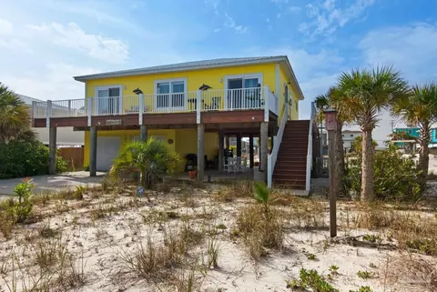 7519 White Sands Blvd, Navarre Beach, FL 32566