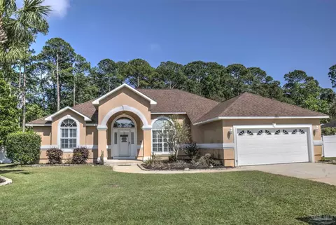 2006 Biscayne Blvd, Navarre, FL 32566