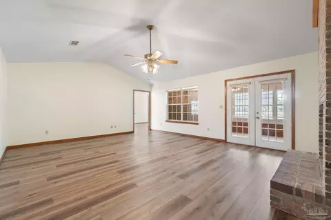 5645 Nicklaus Ln, Milton, FL 32570 photo 12