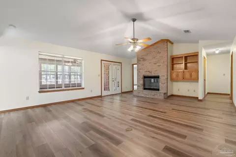 5645 Nicklaus Ln, Milton, FL 32570 photo 6