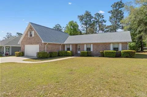 5645 Nicklaus Ln, Milton, FL 32570 photo 2