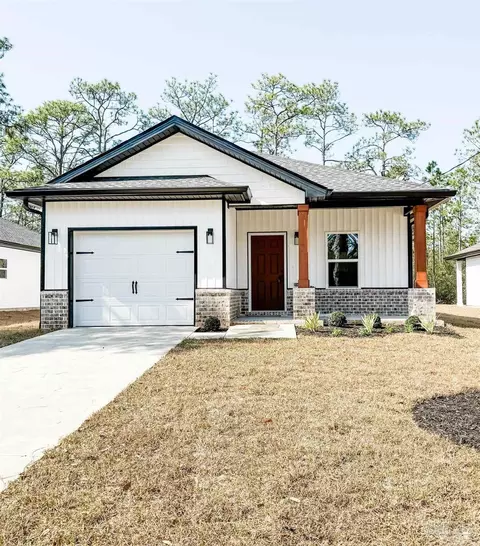 205 Charleston Dr, Pensacola, FL 32534