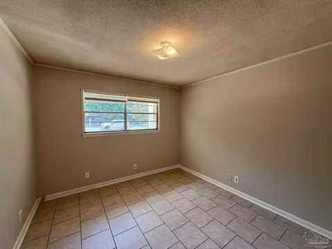 4930 Crowder St, Pace, FL 32571 photo 7