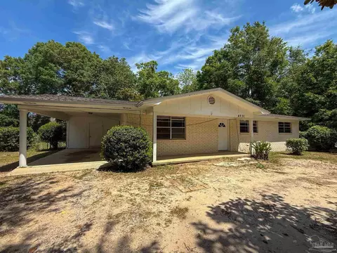 4930 Crowder St, Pace, FL 32571