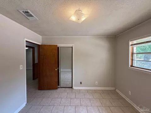 4930 Crowder St, Pace, FL 32571 photo 8