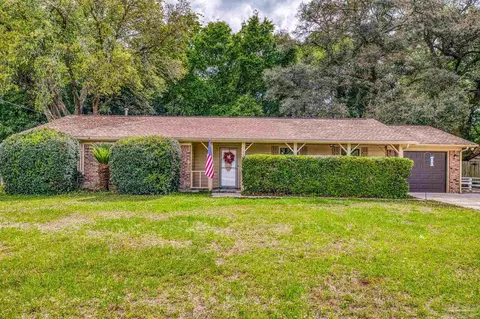 5225 Westwind Cir, Pensacola, FL 32526