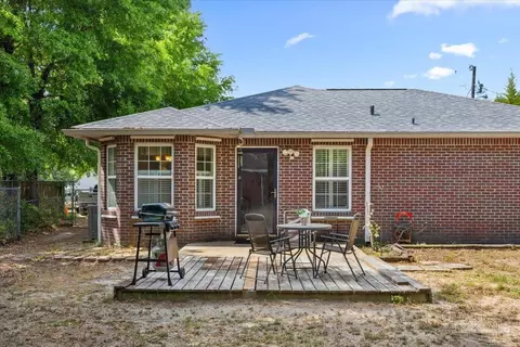 Exterior - 4808 Young Rd, Crestview, FL 32539 photo 6 of 8