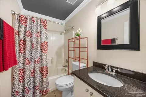 Bath - 4808 Young Rd, Crestview, FL 32539 photo 1 of 2
