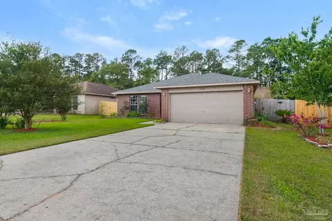 208 Millet Cir, Cantonment, FL 32533